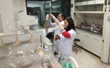  一圖一故事丨披星戴月，奔波在河道與實驗室之間的監測組